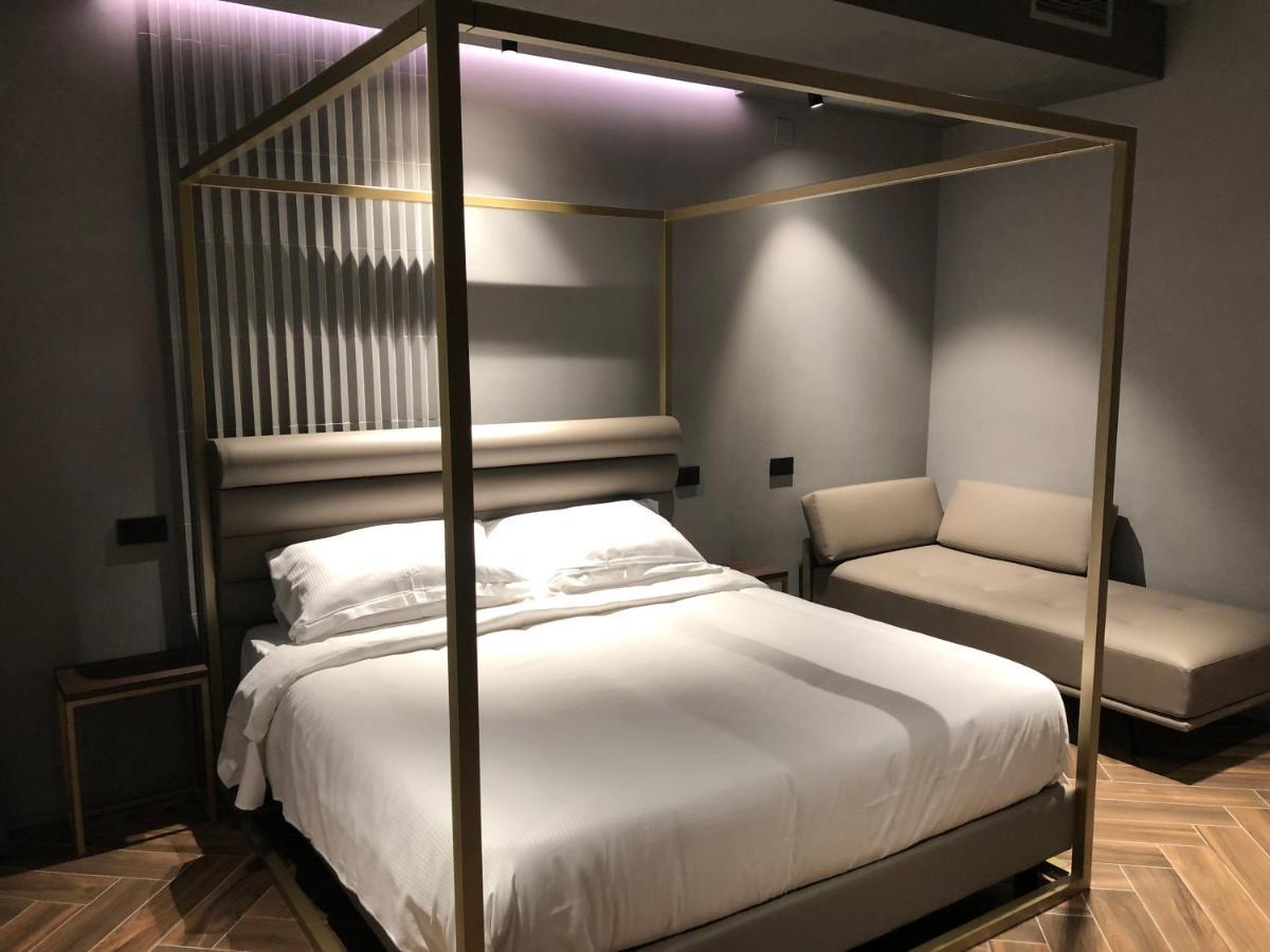 Materiaprima Camere-Rooms Mantova Luaran gambar